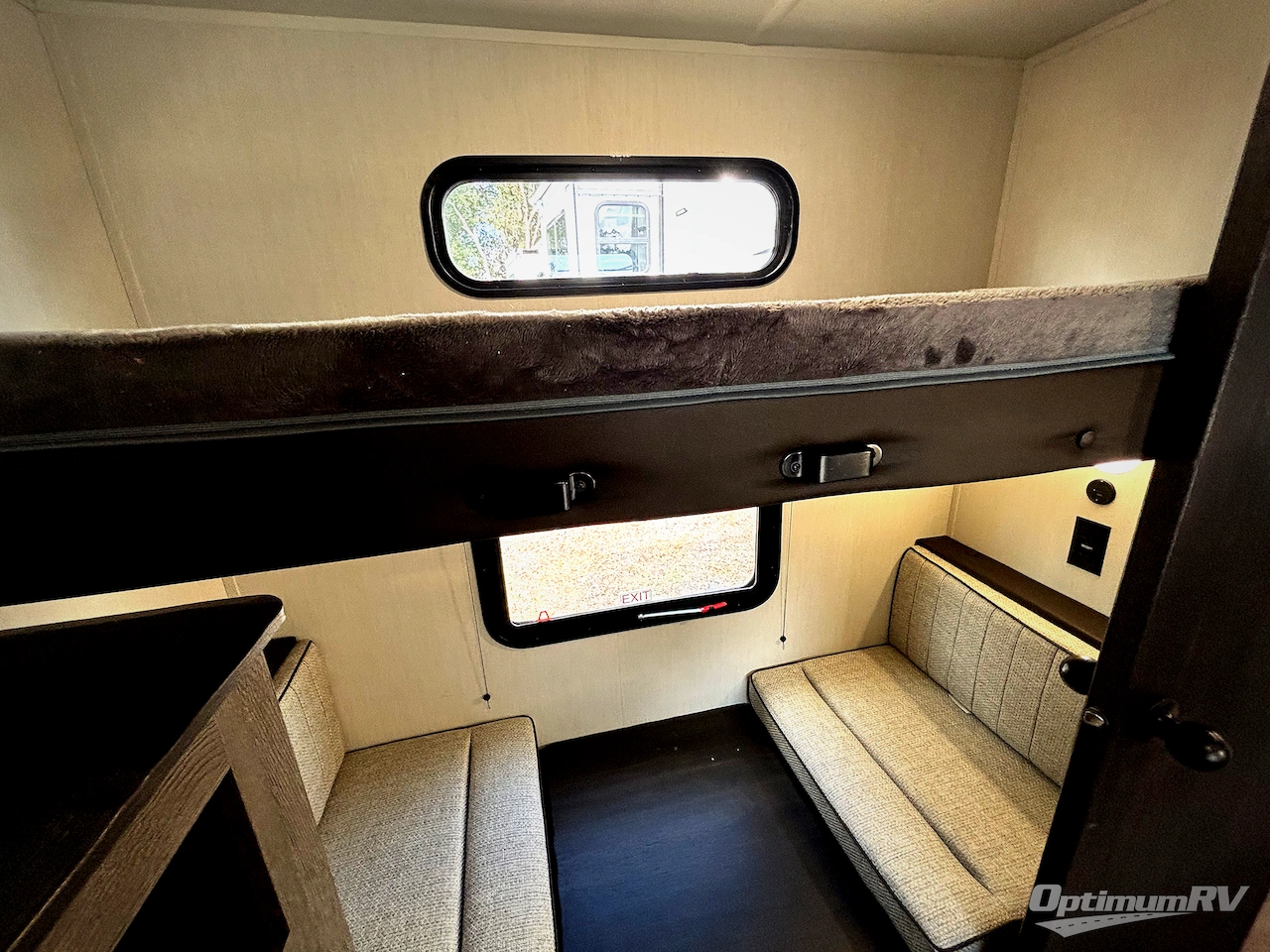 2026 Forest River Cherokee Alpha Wolf 280QBS Photo 10