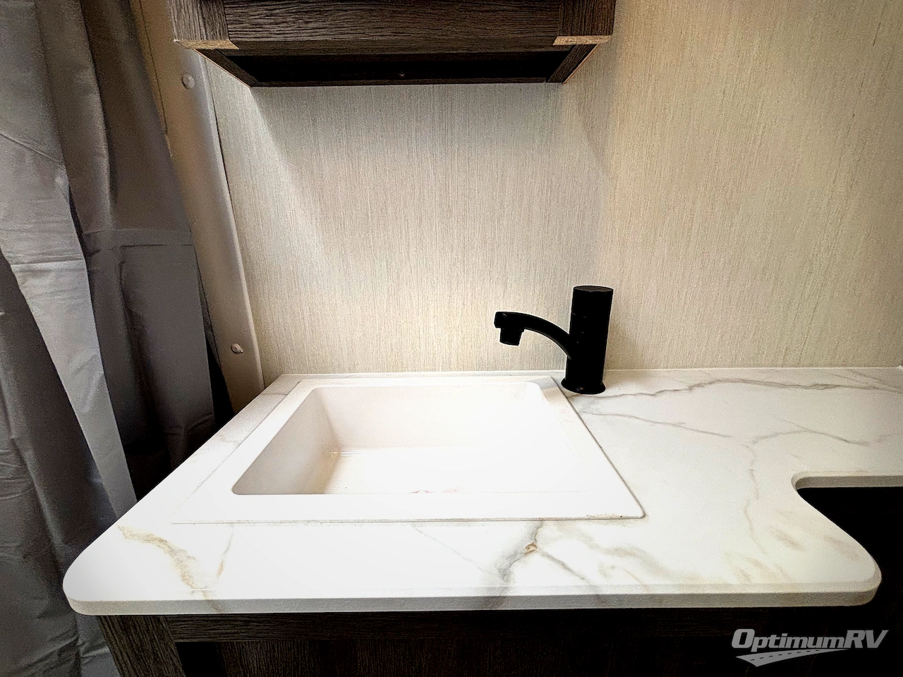 2026 Forest River Cherokee Alpha Wolf 280QBS Photo 12