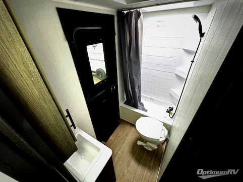 2026 Forest River Cherokee Alpha Wolf 26DBH RV Photo 4