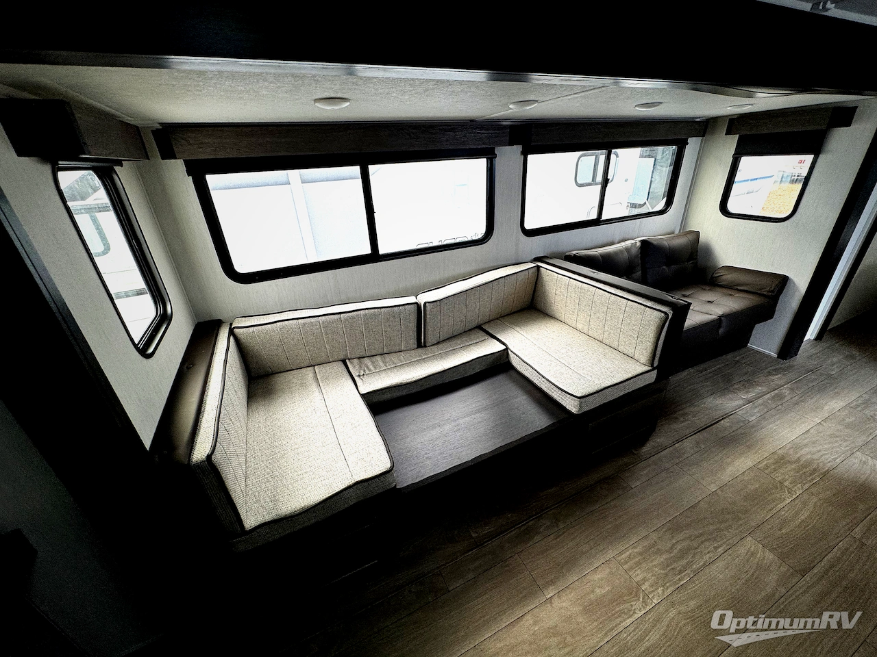 2026 Forest River Cherokee Alpha Wolf 26DBH Photo 15