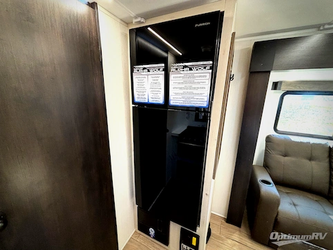 2026 Forest River Cherokee Alpha Wolf 21RB RV Photo 4