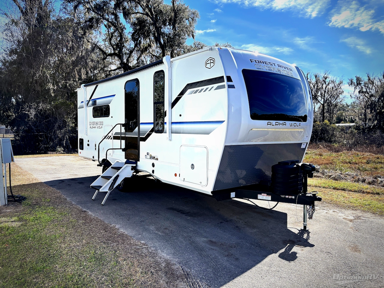 2026 Forest River Cherokee Alpha Wolf 21RB Photo 1