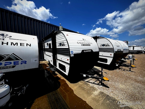 New 2025 Coachmen Clipper Cadet 17CBH Featured Photo