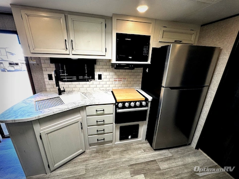 2022 Jayco Jay Flight 38BHDS RV Photo 2