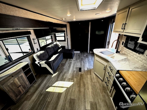 2022 Jayco Jay Flight 38BHDS RV Photo 4