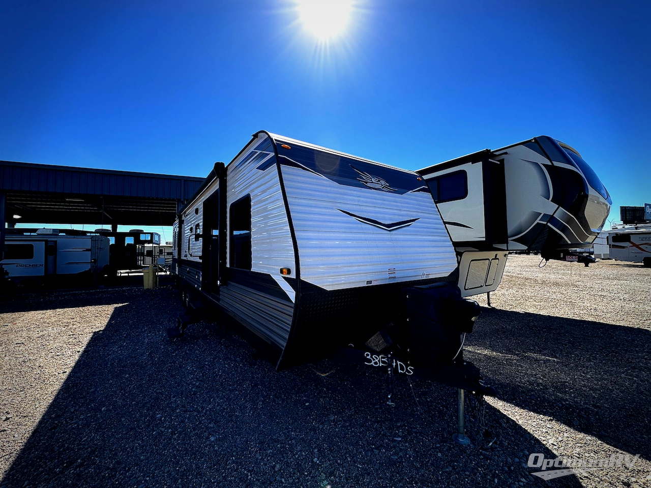 2022 Jayco Jay Flight 38BHDS Photo 1