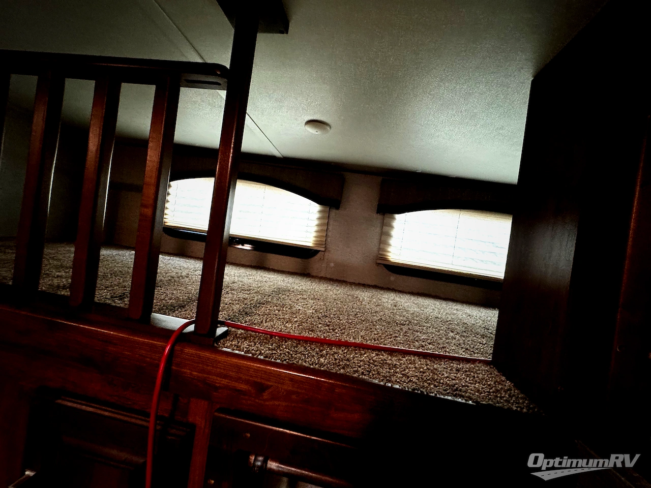 2019 Keystone Avalanche 395BH Photo 12