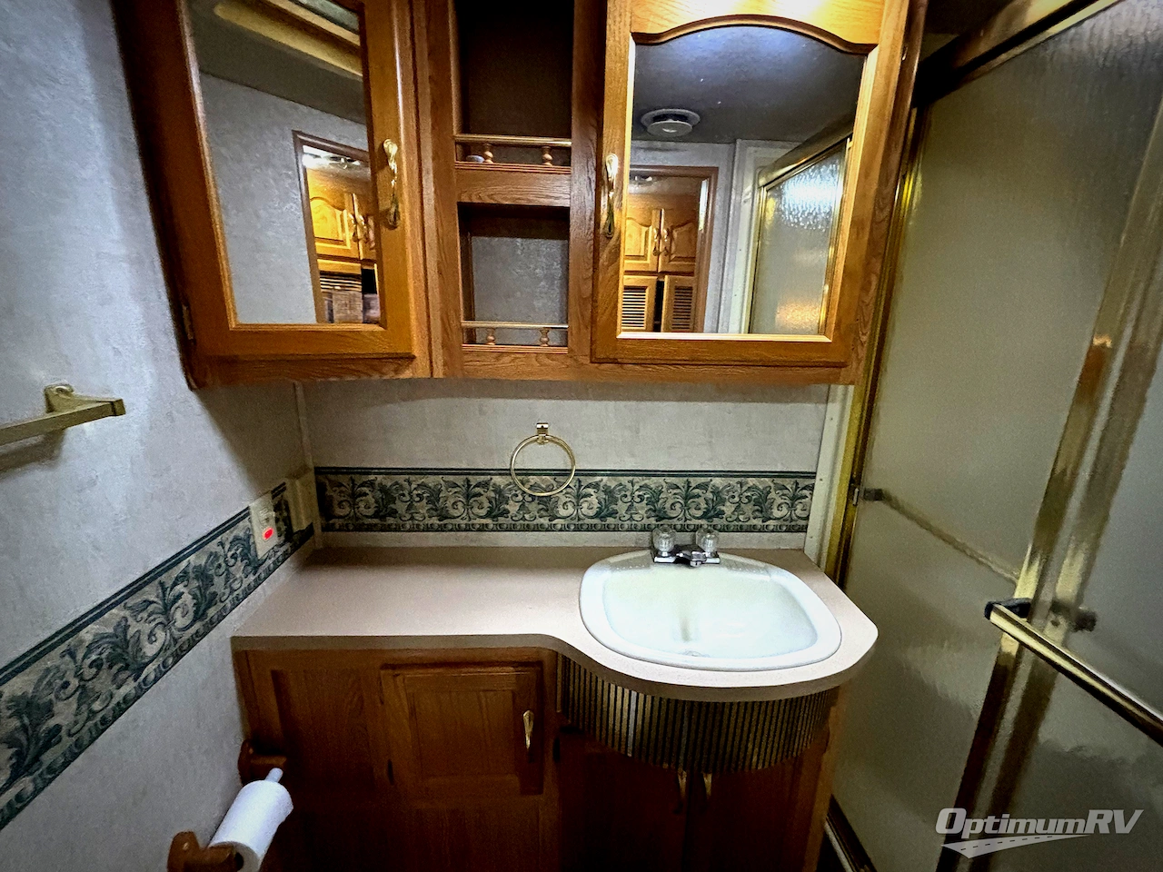 2002 Damon Intruder 341 Photo 18