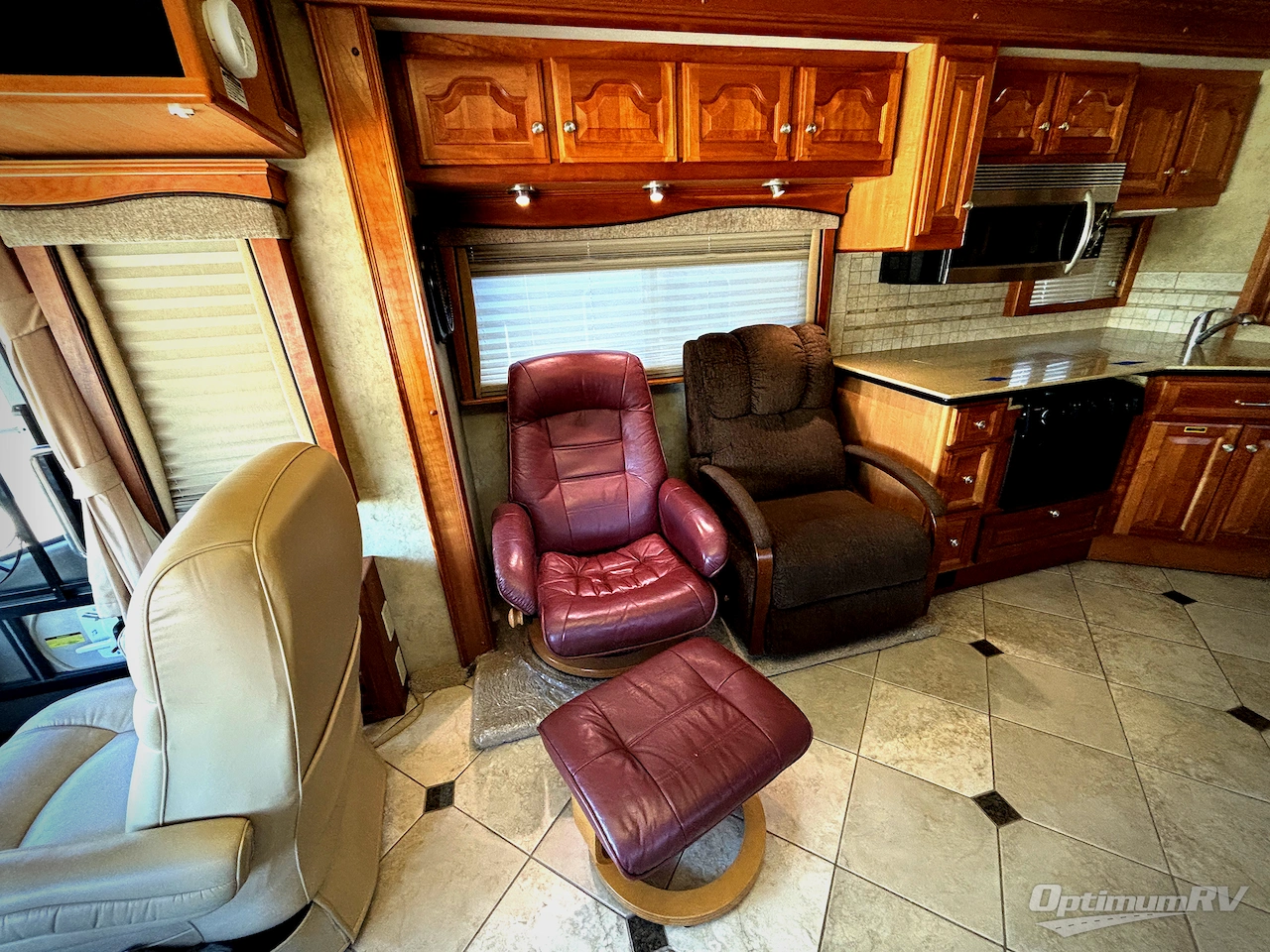 2007 Country Coach Inspire 360 SIENA 425 Photo 7