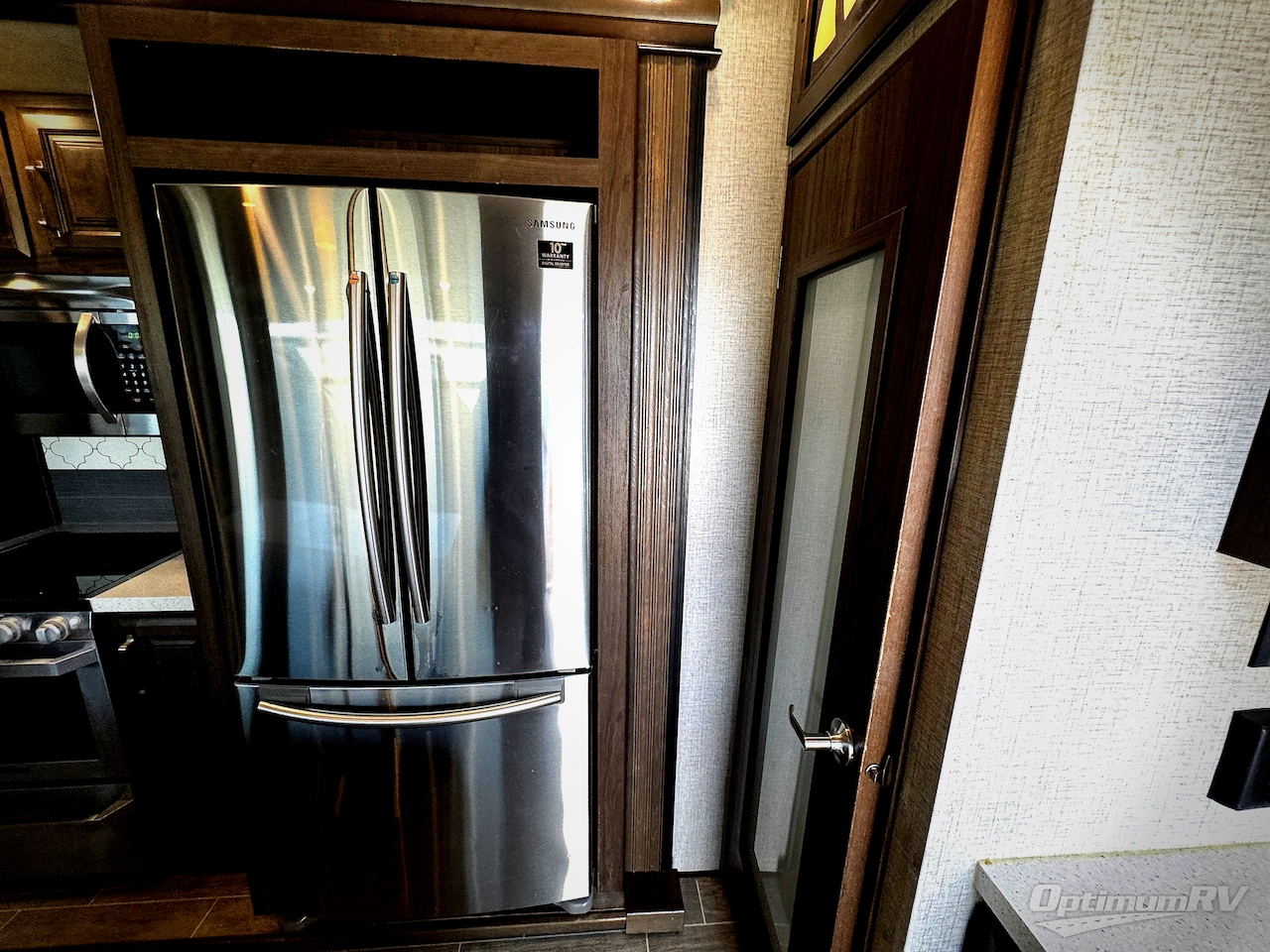 2020 Keystone Avalanche 396BH Photo 7