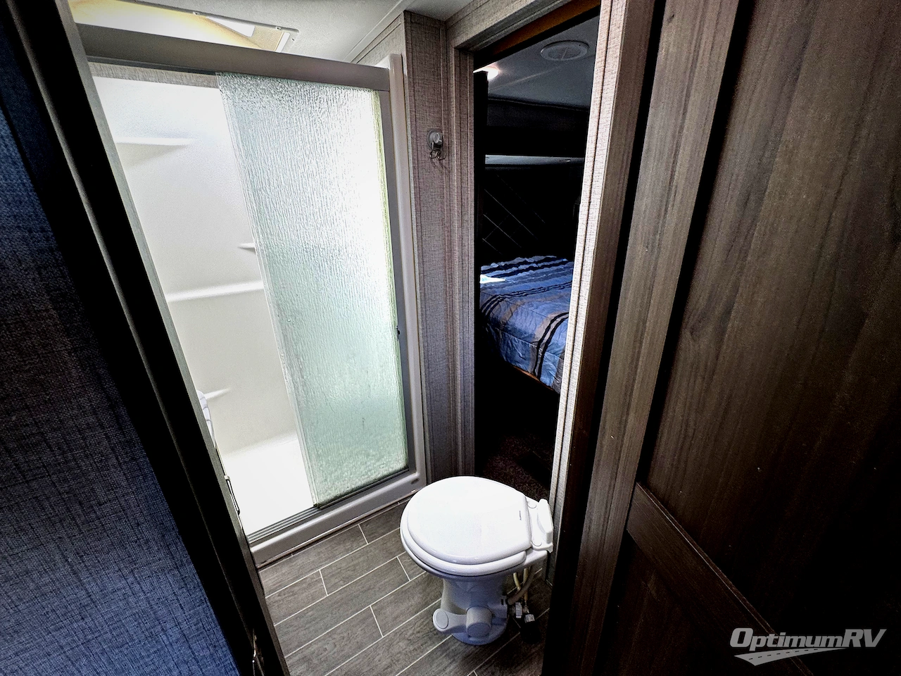 2020 Keystone Avalanche 396BH Photo 21