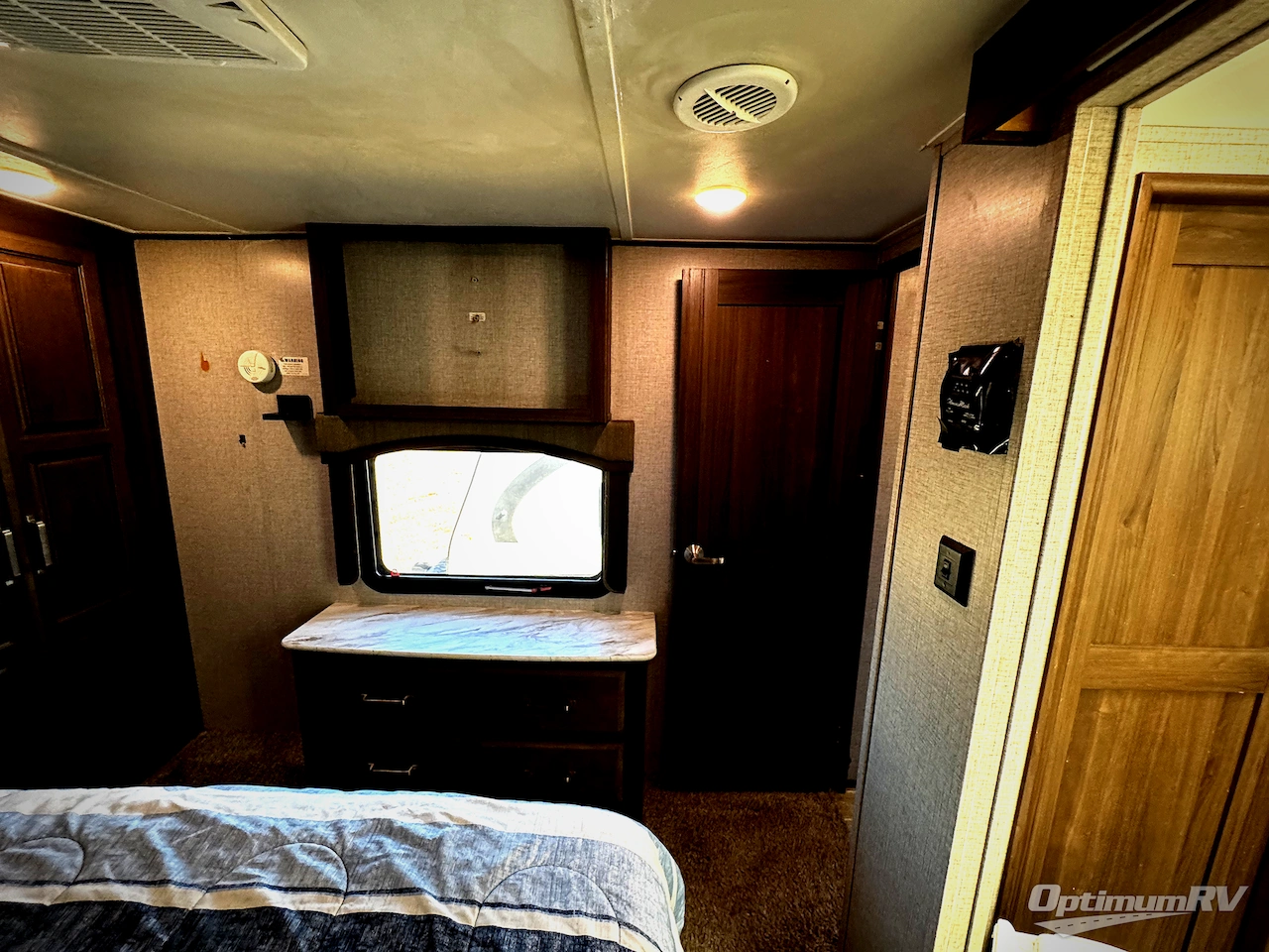 2020 Keystone Avalanche 396BH Photo 24