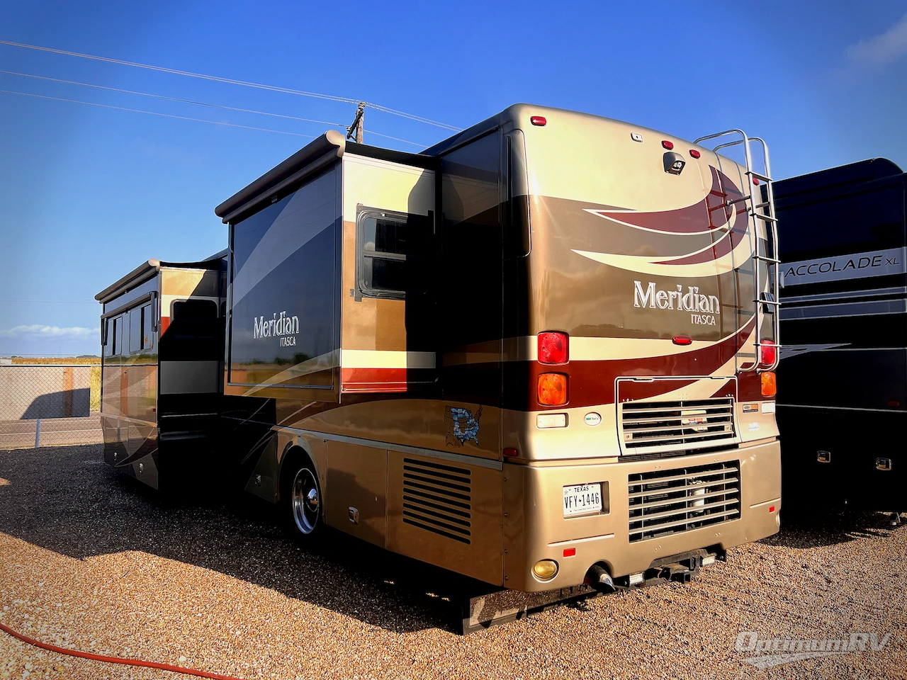 2006 Itasca Meridian 39K Photo 6