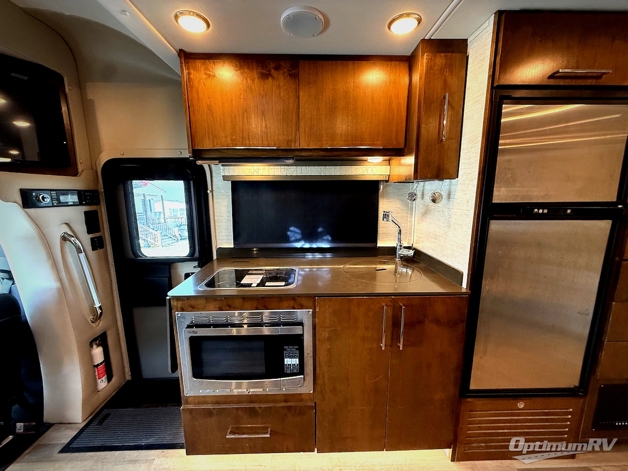 2020 Tiffin Wayfarer 25RW Photo 11