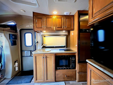 2016 Thor Synergy SP24 RV Photo 3