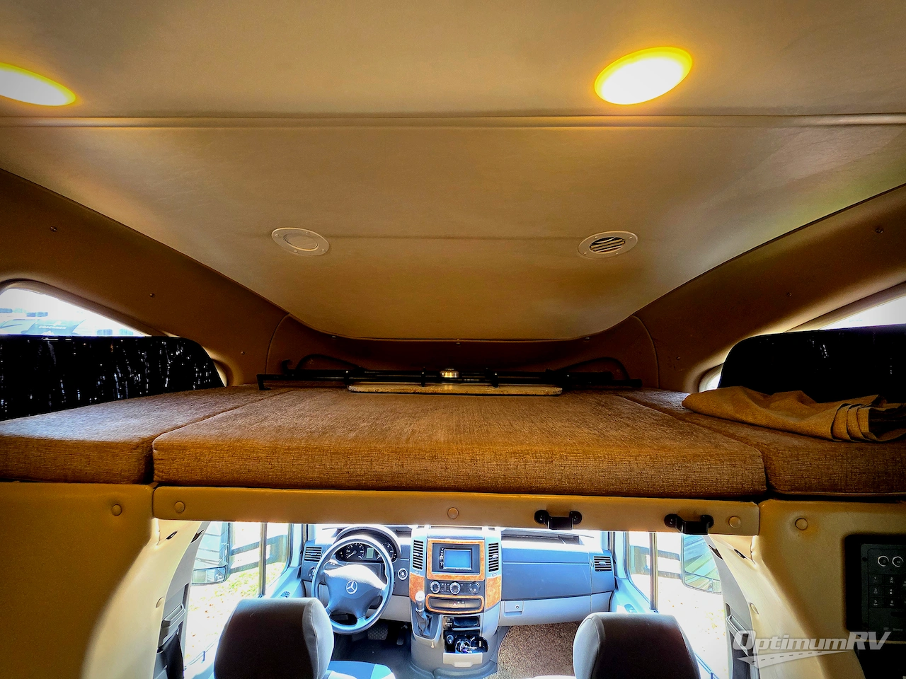 2016 Thor Synergy SP24 Photo 17