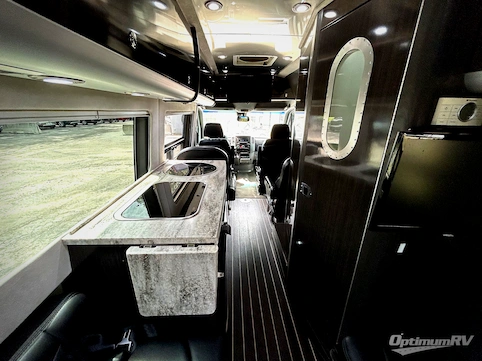 2015 Airstream Interstate 3500 RV Photo 2