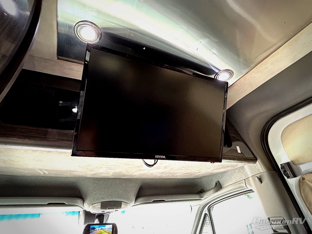 2015 Airstream Interstate 3500 Photo 10