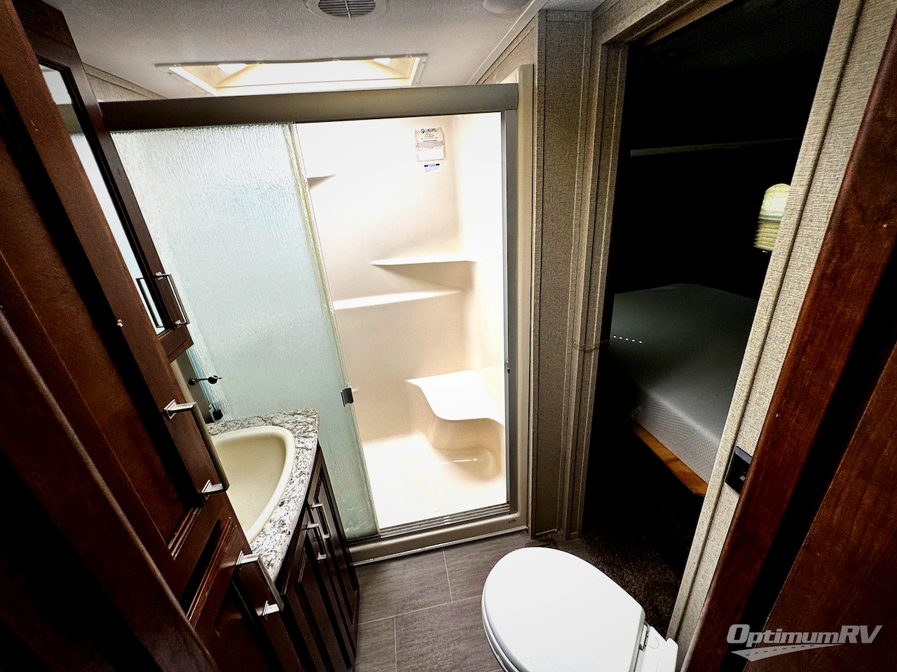 2018 Keystone Avalanche 366MB Photo 14