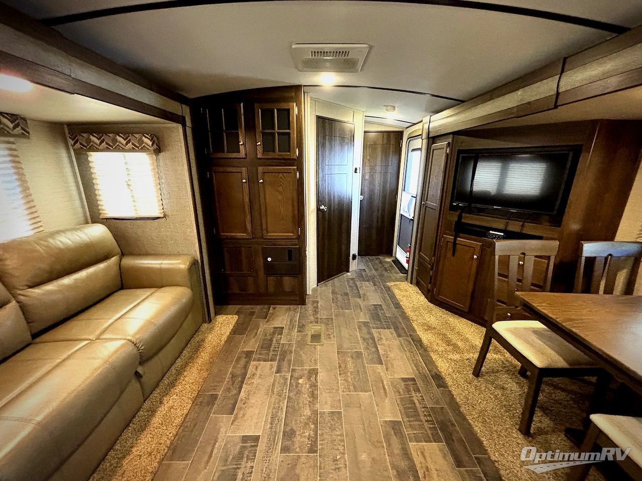 2017 Keystone Premier Ultra Lite 24RKPR Photo 5