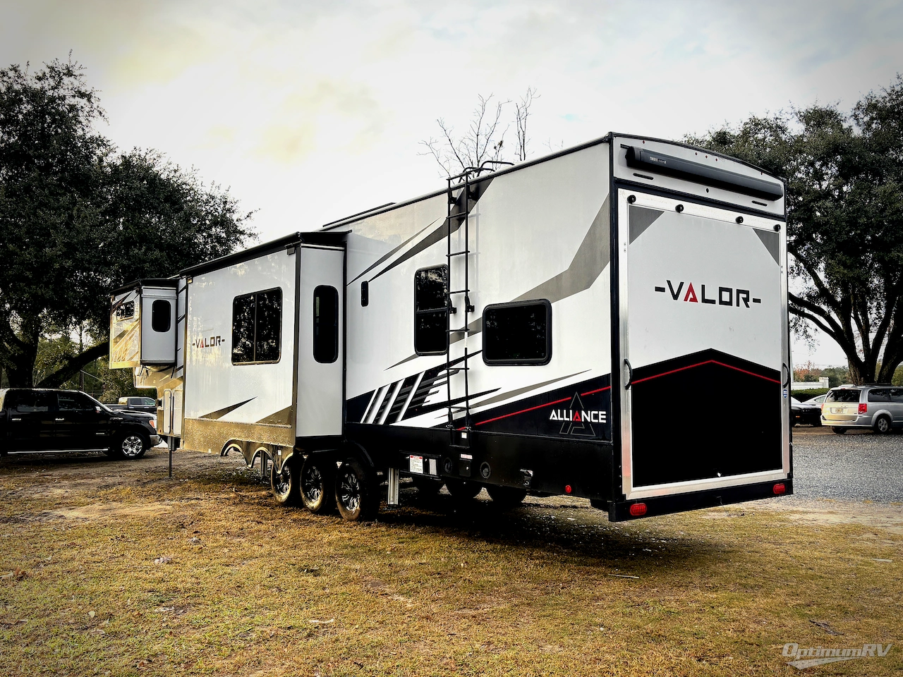 2022 Alliance Valor 42V13 Photo 3