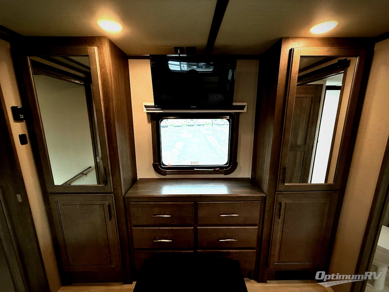 2021 Grand Design Solitude 380FL Photo 23