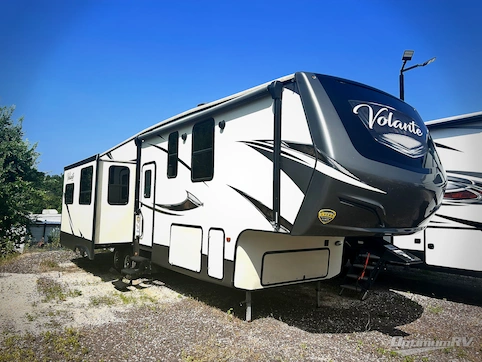 Used 2018 CrossRoads Volante 3201IK Featured Photo