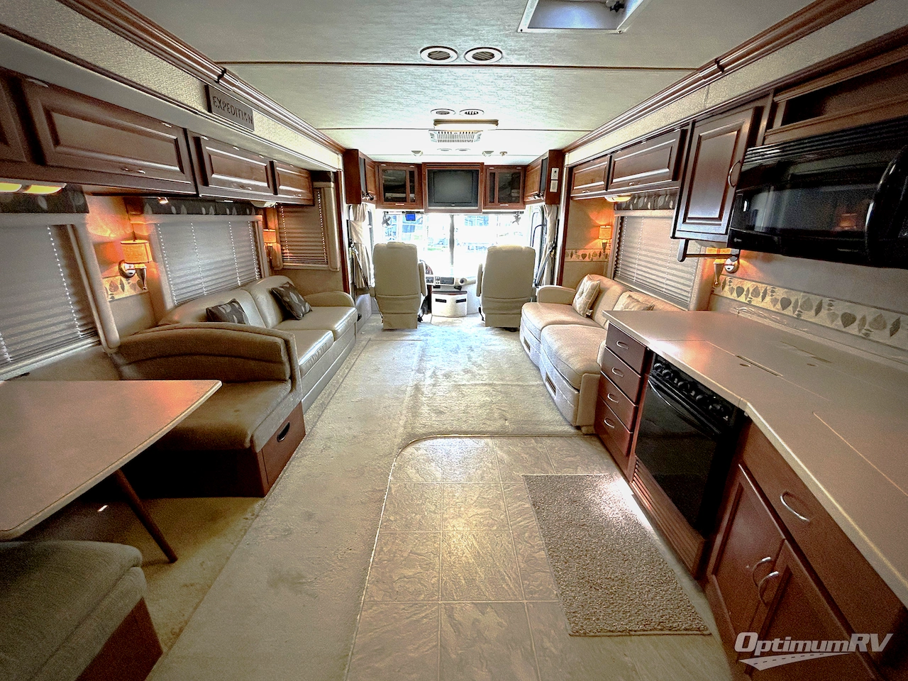 2006 Fleetwood Expedition 38S Photo 5