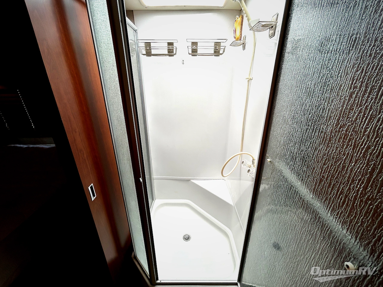 2006 Fleetwood Expedition 38S Photo 19