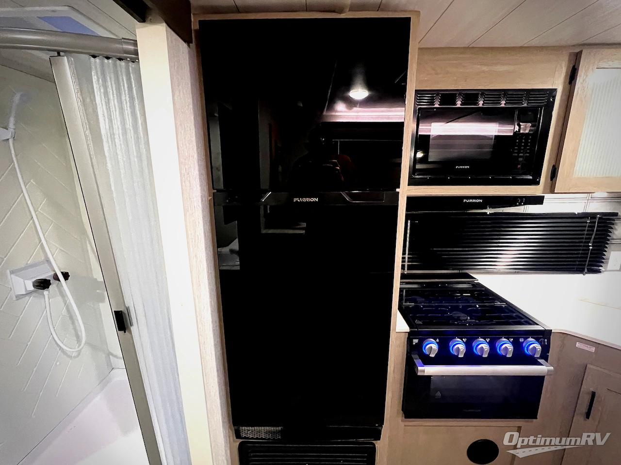 2023 Forest River Wildwood X-Lite 24RLXL Photo 18