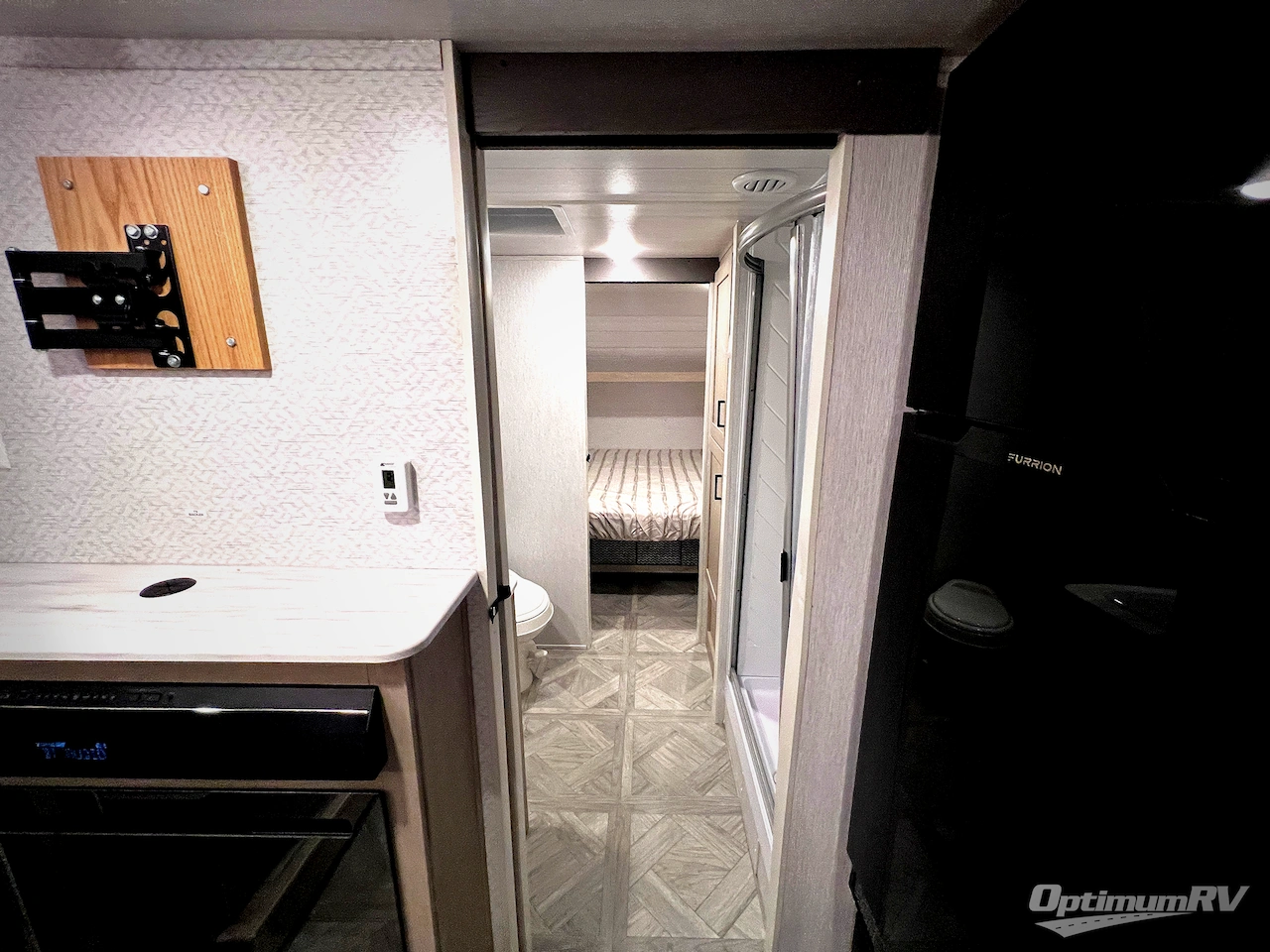 2023 Forest River Wildwood X-Lite 24RLXL Photo 19