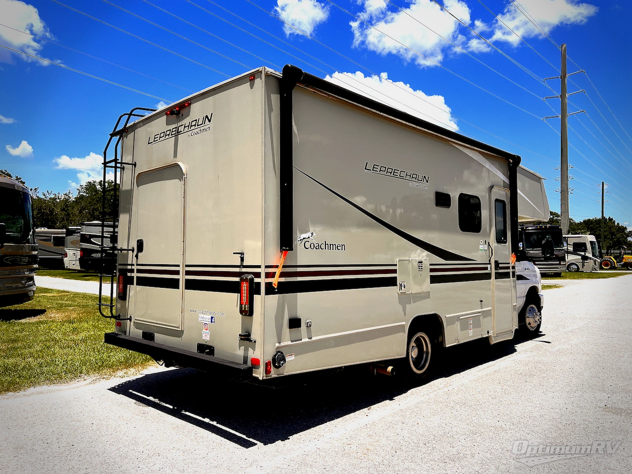 2023 Coachmen Leprechaun 220XG Ford 450 Photo 3