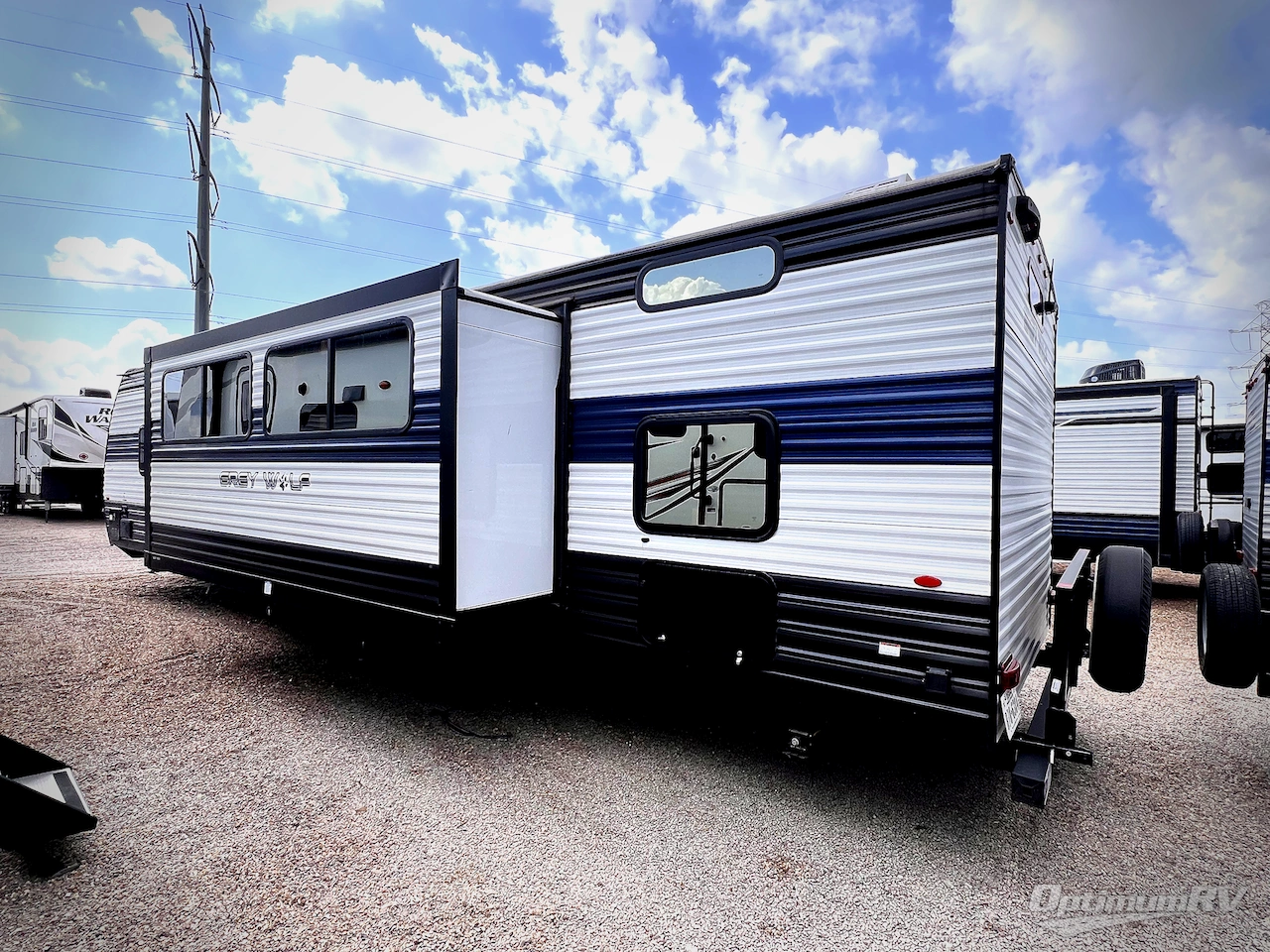 2024 Forest River Cherokee Grey Wolf Black label 29TEBL Photo 3