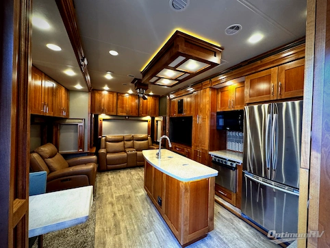 2017 VanLeigh Vilano 325RL RV Photo 2