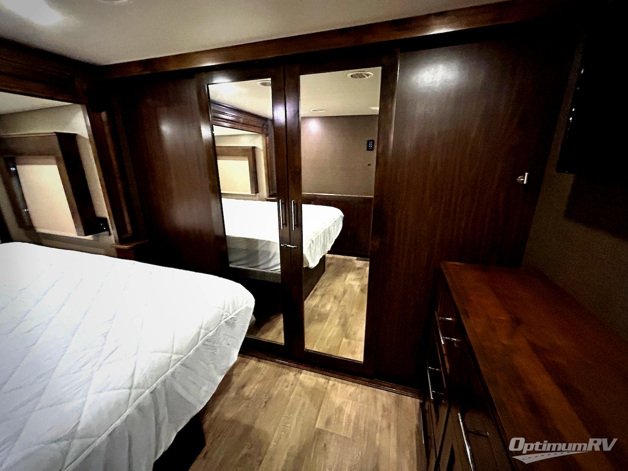 2017 VanLeigh Vilano 325RL Photo 10