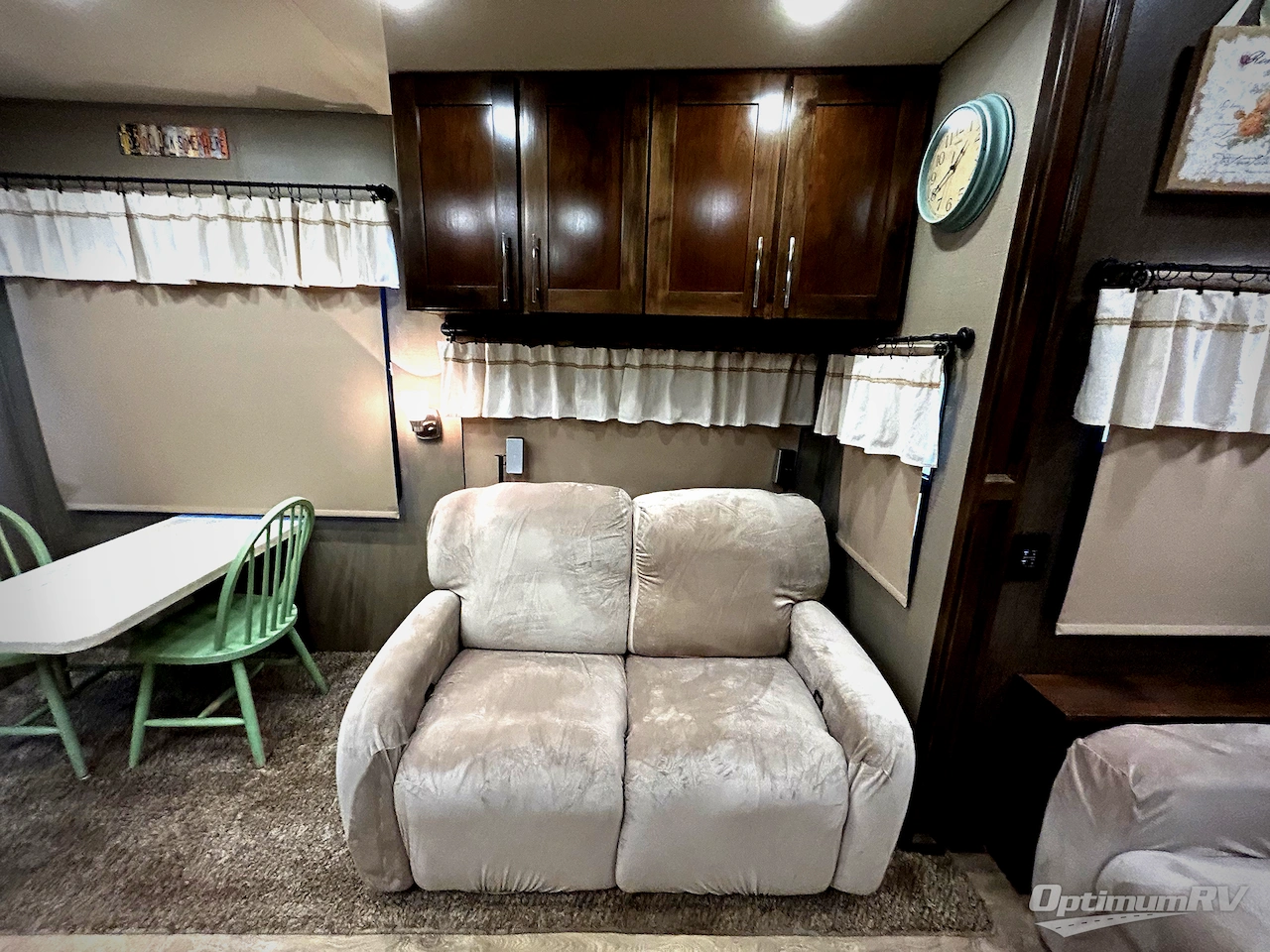 2017 VanLeigh Vilano 325RL Photo 17