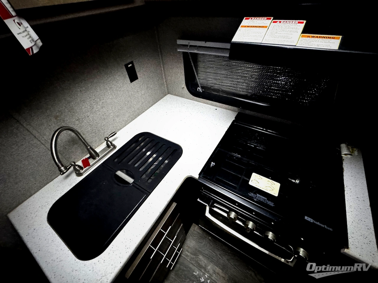 2019 Forest River Flagstaff Micro Lite 25FBLS Photo 10