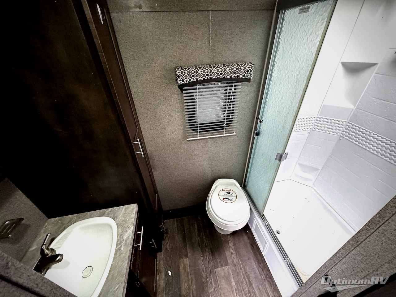 2019 Forest River Flagstaff Micro Lite 25FBLS Photo 11