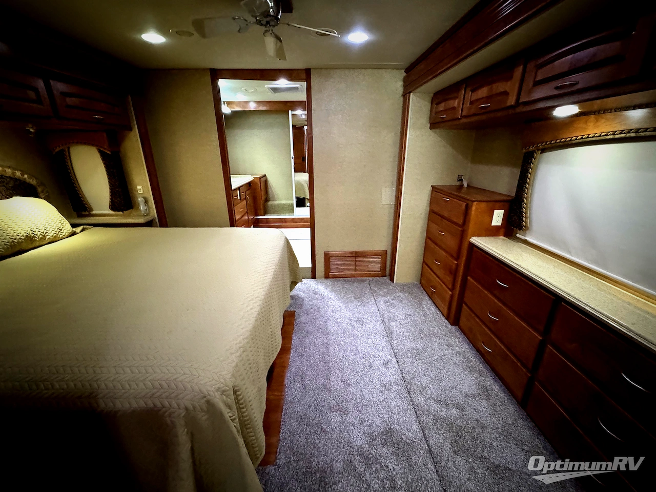 2011 Holiday Rambler Endeavor 43DFT Photo 20