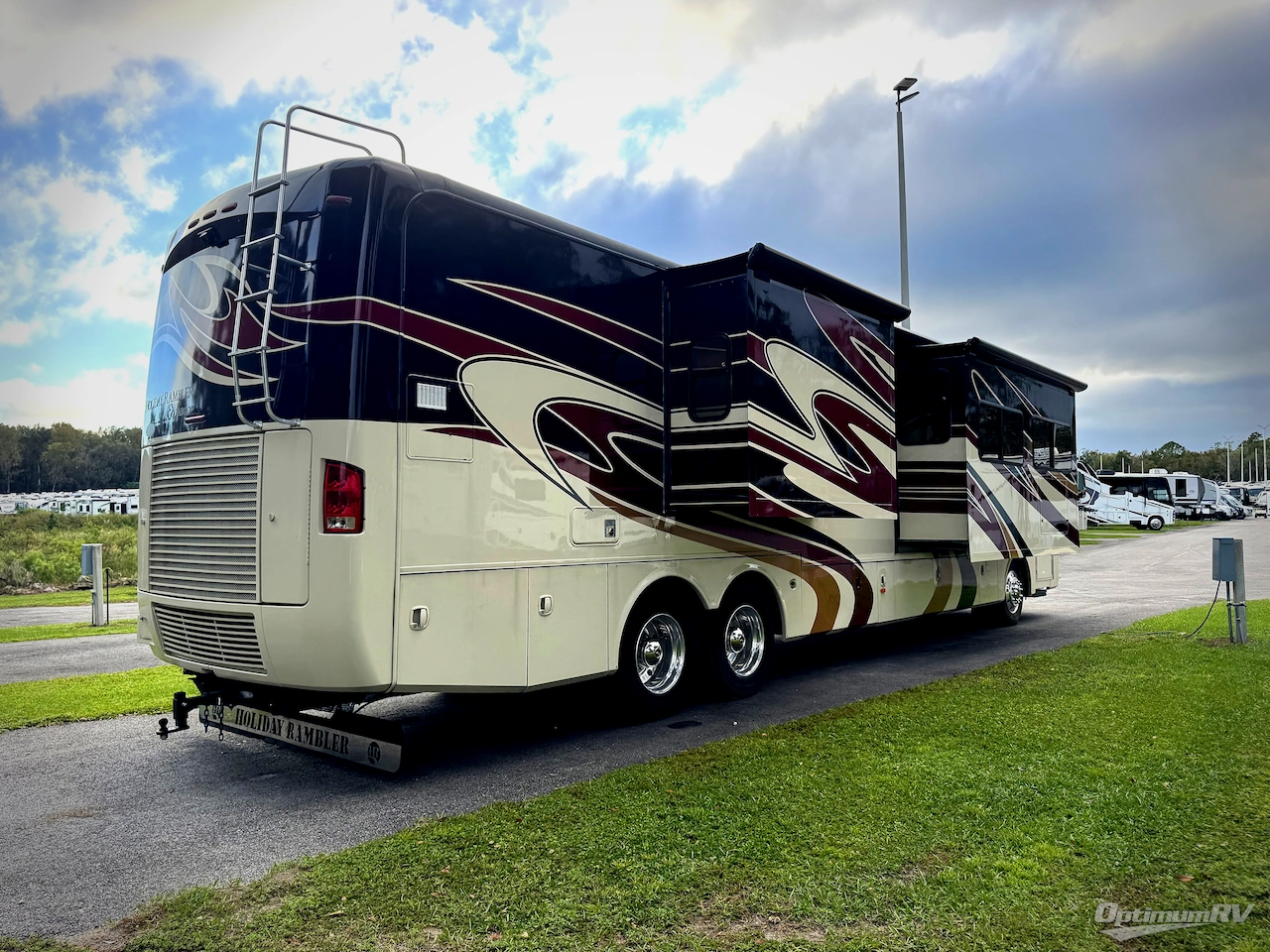 2011 Holiday Rambler Endeavor 43DFT Photo 2