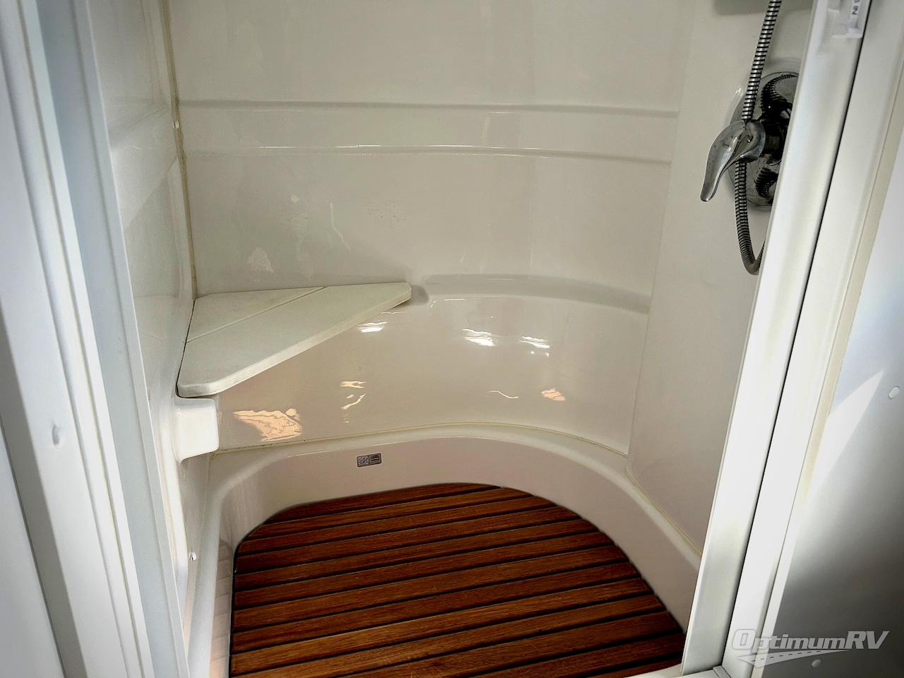 2023 Airstream Flying Cloud 30FB Office Photo 15