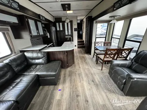 2019 Prime Time Sanibel 3402WB RV Photo 2