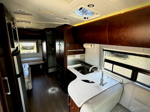 2019 Leisure Travel Serenity 24CB RV Photo 2