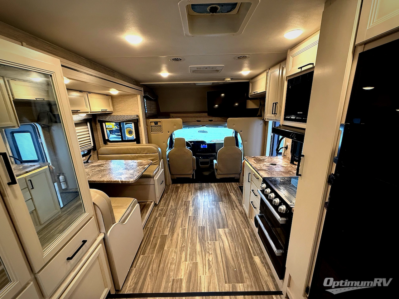 2023 Thor Four Winds 24F Photo 17