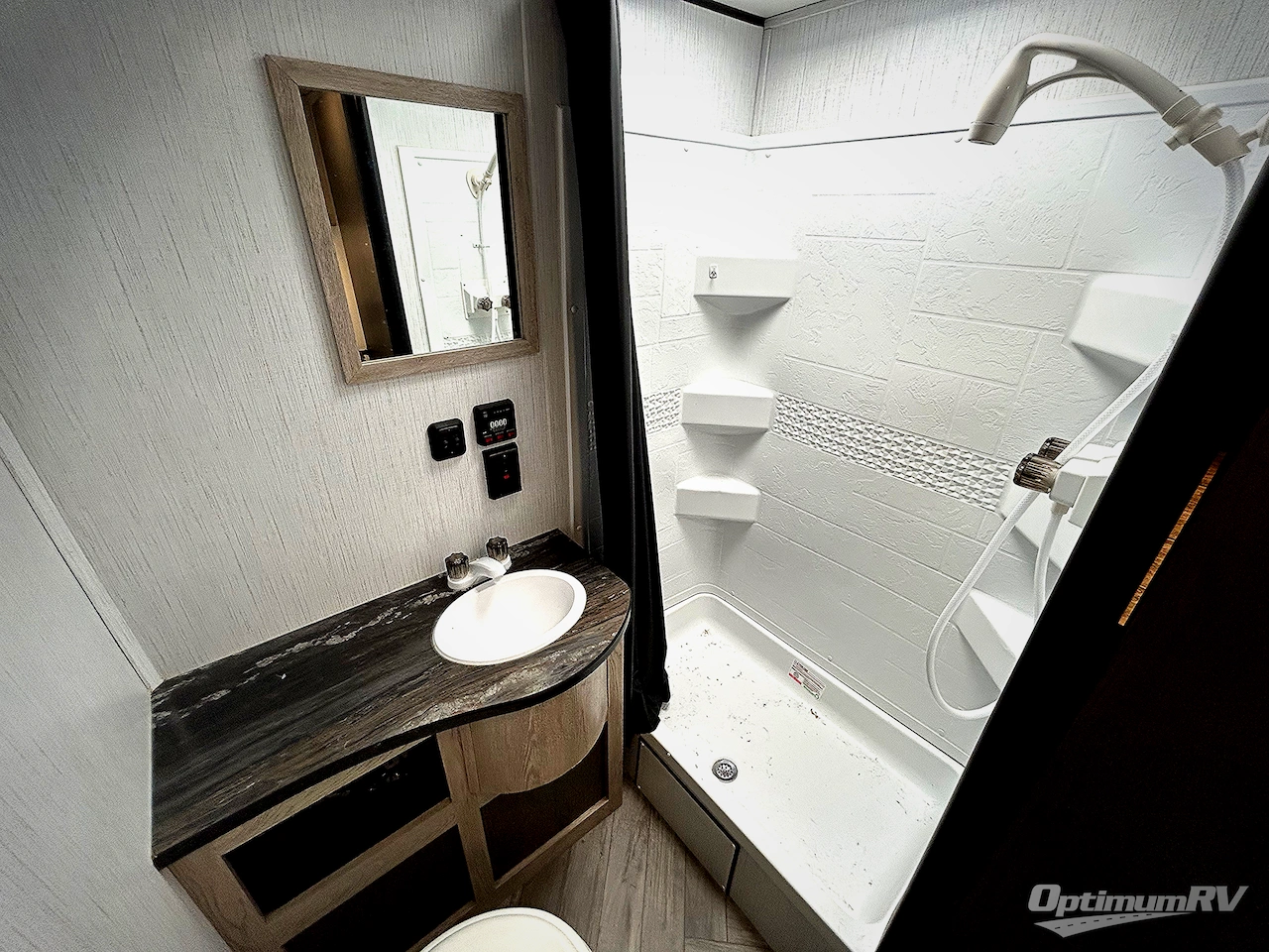 2022 Heartland Prowler 212RD Photo 7