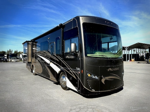 Used 2017 Thor Motor Coach Palazzo 33.2 Featured Photo