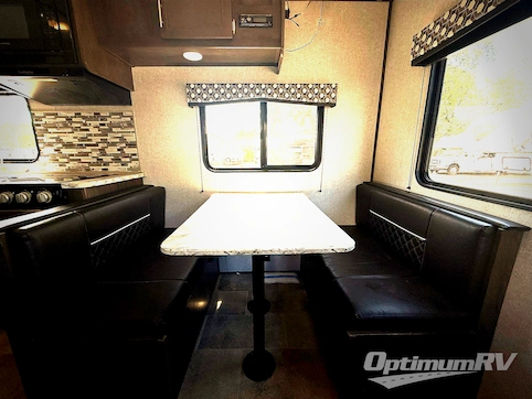 2020 Dutchmen Coleman Lantern LT Series 202RD RV Photo 3