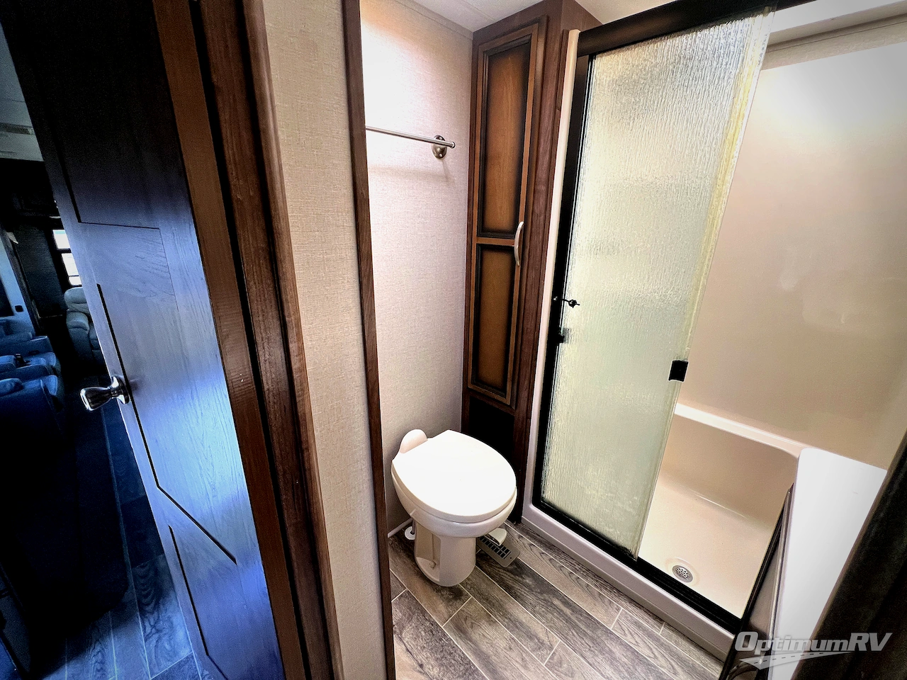 2020 KZ Durango Gold G356RLT Photo 21