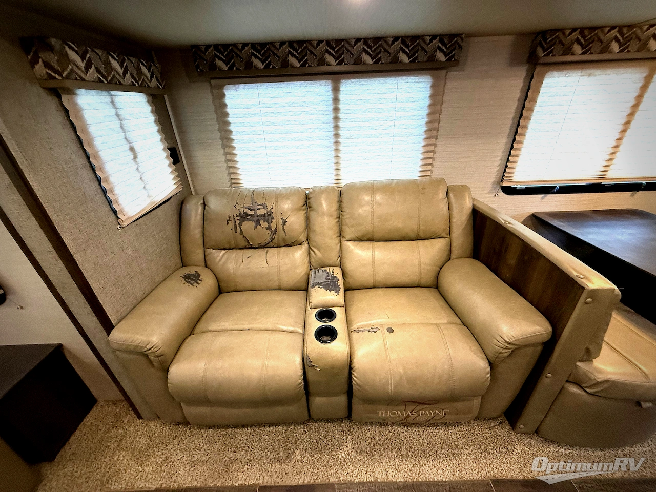 2018 Keystone Premier Ultra Lite 30RIPR Photo 7
