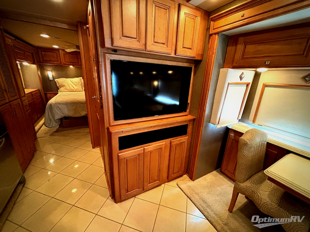 2013 Itasca Meridian 36M Photo 14